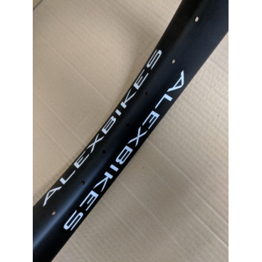 Фото Обод велосипедный  карбоновый ALEXBIKES 26", на 32 спицы, 66 mm, чёрный матовый , 550 г(rim26_66)