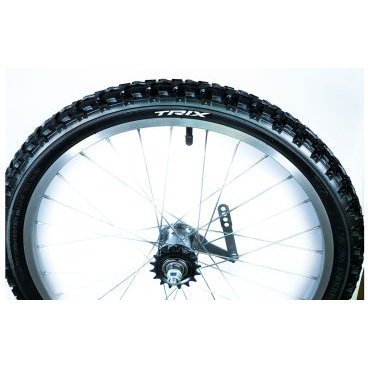 Фото Колесо велосипедное заднее Trix 20", алюминевый обод, тормозная втулка, камера, покрышка, 20" alloy (заднее)